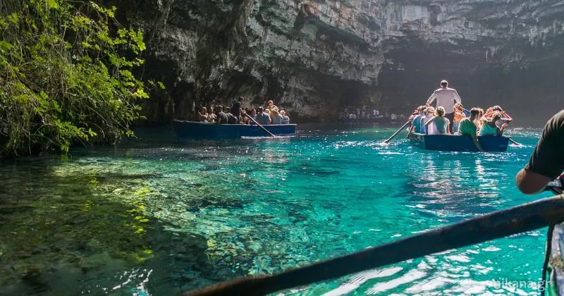 Argostoli : Visite des grottes de Melissani et Drogarati avec dégustation de vin